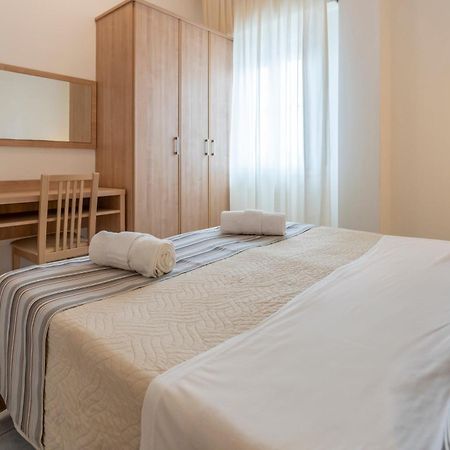 Hotel Cormoran Riccione Esterno foto