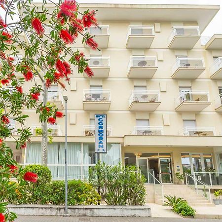 Hotel Cormoran Riccione Esterno foto