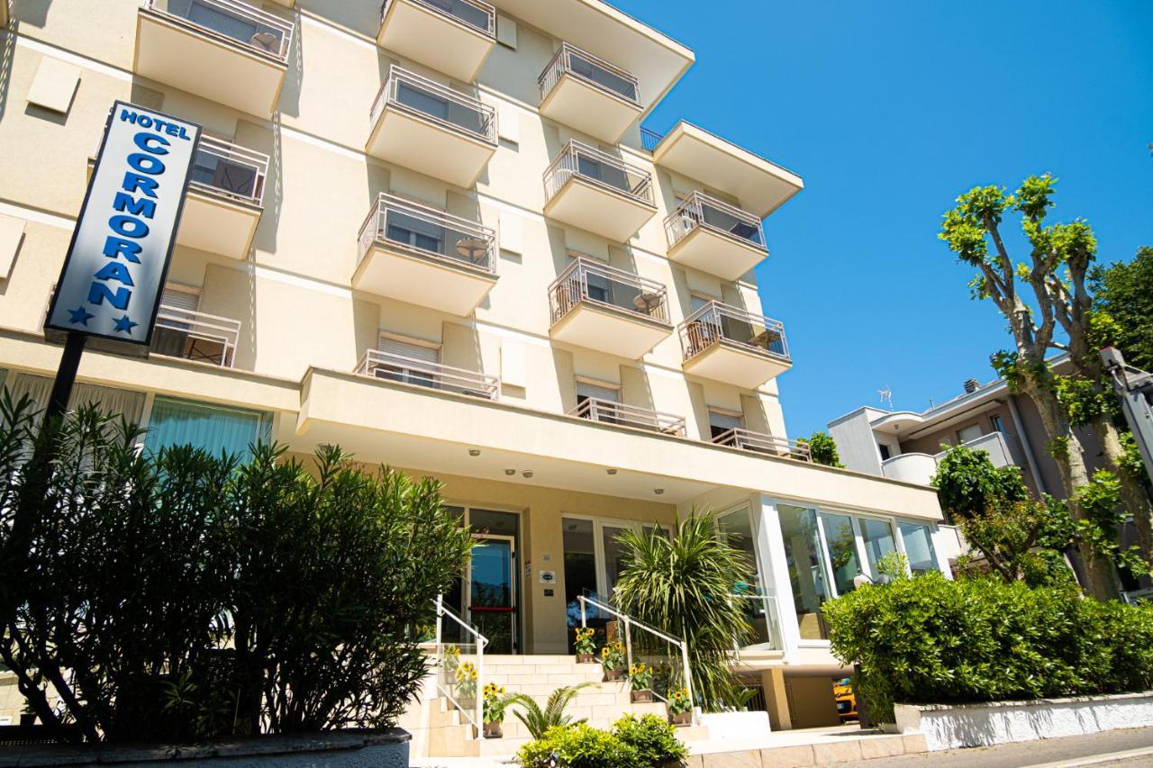 Hotel Cormoran Riccione Esterno foto