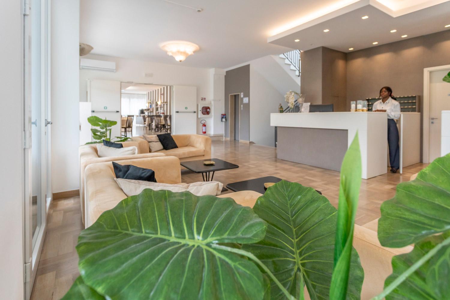 Hotel Cormoran Riccione Esterno foto
