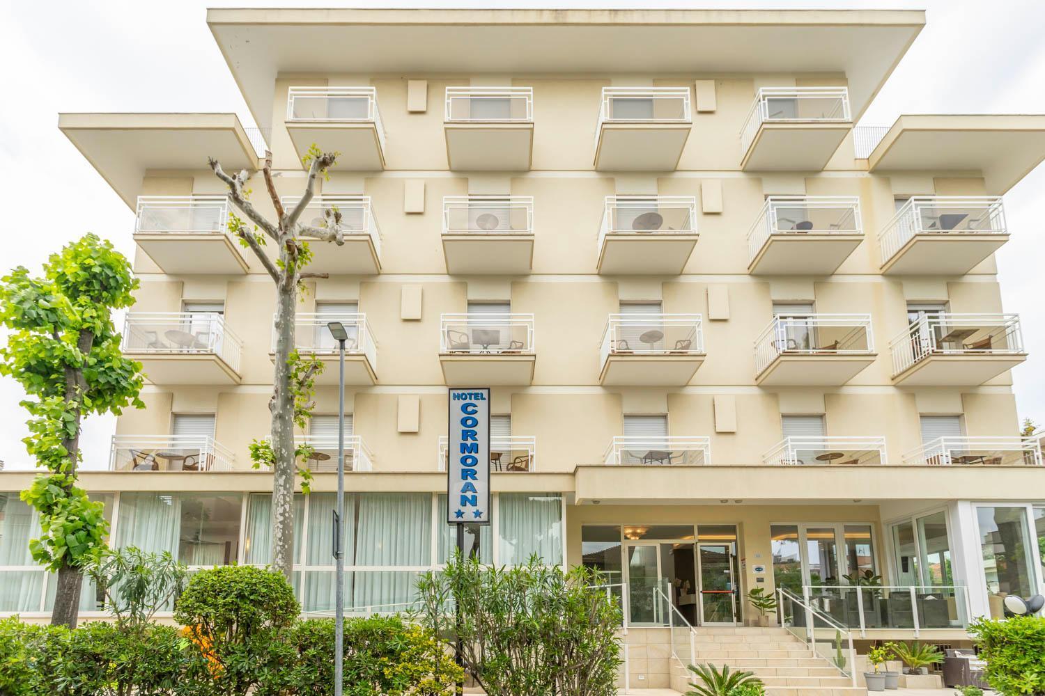 Hotel Cormoran Riccione Esterno foto