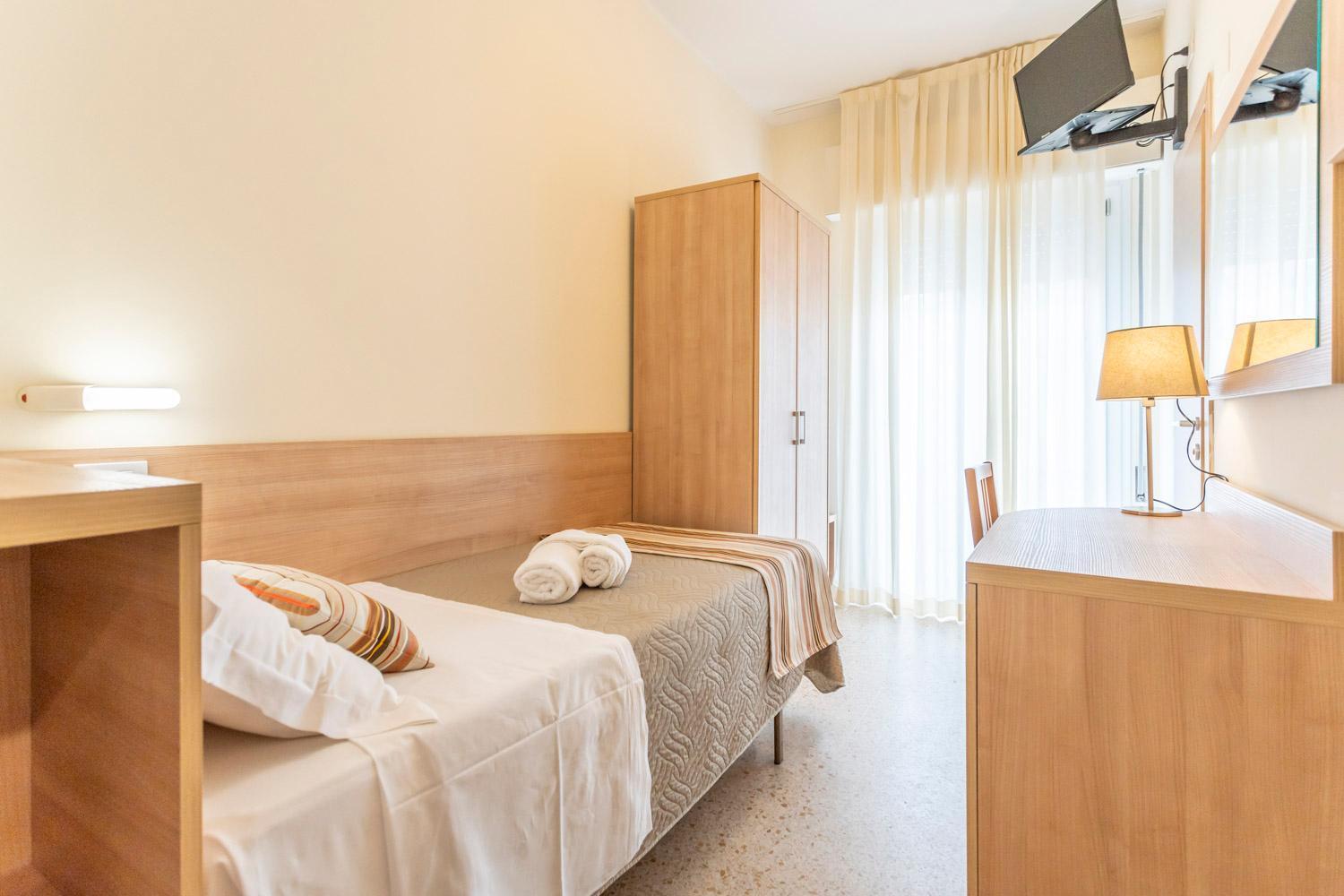 Hotel Cormoran Riccione Esterno foto