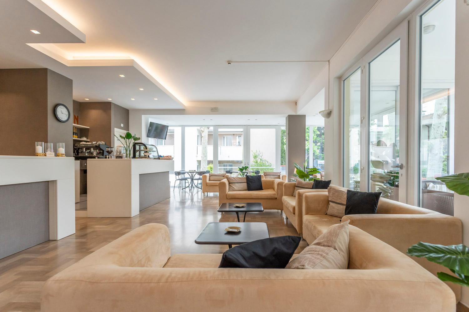Hotel Cormoran Riccione Esterno foto